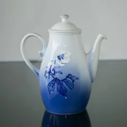 LargeCoffee Pot Christmas Rose Service Bing & Grøndahl, 2 Litre No. 91A Or 123 -Fiesta Shop 1435123 b