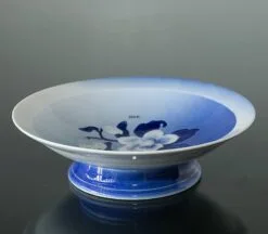 Round Bowl On Stand Service Christmas Rose, 20cm No. 223 Or 428