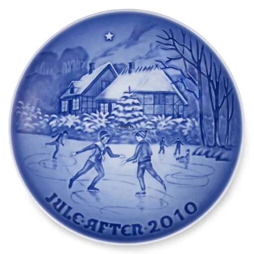 Ice Skating On The Lake 2010, Bing & Grondahl Christmas Plate -Fiesta Shop BX2010