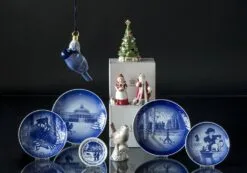 Botanical Garden 2021, Bing & Grondahl Christmas Plate -Fiesta Shop BX2021 c