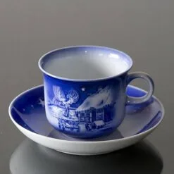 1993 Desiree Svend Jensen Hans Christian Andersen Christmas Cup With Saucer