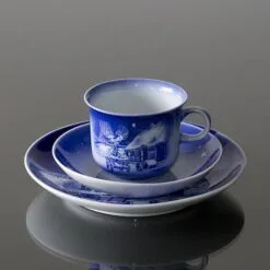 1993 Desiree Svend Jensen Hans Christian Andersen Christmas Cup With Saucer -Fiesta Shop DK1993 b