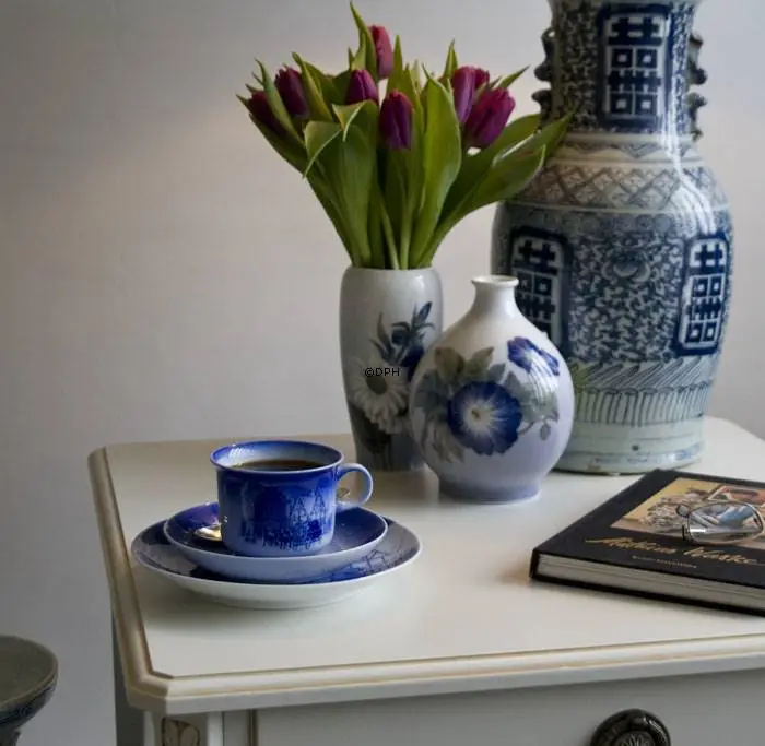 1995 Desiree Svend Jensen Hans Christian Andersen Christmas Cup With Saucer 2 1995 Desiree Svend Jensen Hans Christian Andersen Christmas Cup With Saucer - Image 2