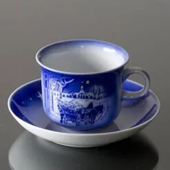 1998 Desiree Svend Jensen Hans Christian Andersen Christmas Cup With Saucer