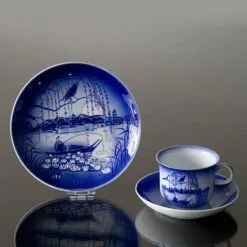 The Nightingale - 1984 Desiree Hans Christian Andersen Christmas Plate, Cake Plate -Fiesta Shop DX1984 c