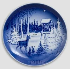 The Bell - 1986 Desiree Christmas Hans Christian Andersen Plate, Cake Plate