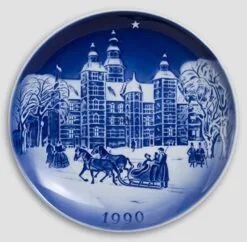 Rosenborg Castle - 1990 Desiree Hans Christian Andersen Christmas Plate, Cake Plate