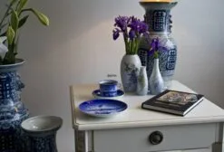 The Royal Castle "Fredensborg" - 2001 Desiree Hans Christian Andersen Christmas Plate, Cake Plate -Fiesta Shop DX2001 d