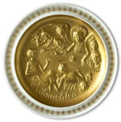 1976 Hutschenreuther Christmas Plate, "The Holy Family", The Shepherds Of Bethehem