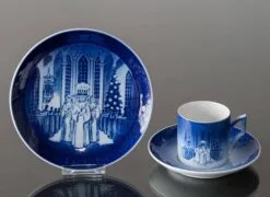 1991 Royal Copenhagen Christmas Cup, Feast Of Saint Lucy -Fiesta Shop RK1991 b