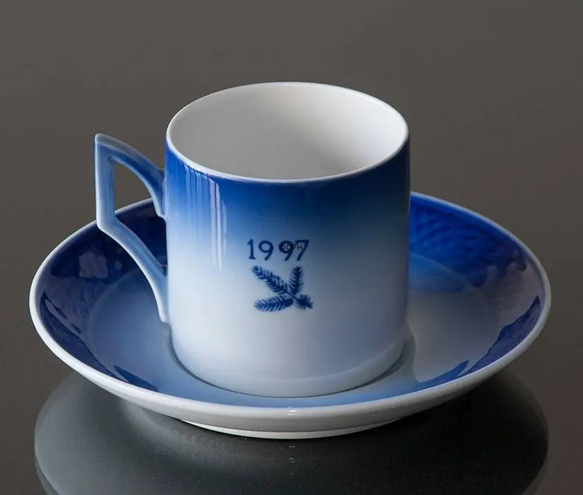 1997 Royal Copenhagen Christmas Cup, Roskilde Cathedral 2 1997 Royal Copenhagen Christmas Cup, Roskilde Cathedral - Image 2