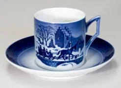 1999 Royal Copenhagen Christmas Cup, The Sleigh Ride