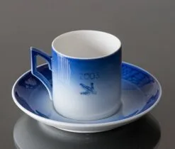 2003 Royal Copenhagen Christmas Cup, Chrismas Eve 11 2003 Royal Copenhagen Christmas Cup, Chrismas Eve -Fiesta Shop RK2003 d