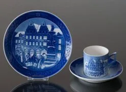 2009 Royal Copenhagen Christmas Cup, Christmas At Amagertorv 7 2009 Royal Copenhagen Christmas Cup, Christmas At Amagertorv -Fiesta Shop RK2009 b