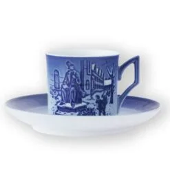 2014 Royal Copenhagen Christmas Cup, H. C. Andersen 6 2014 Royal Copenhagen Christmas Cup, H. C. Andersen -Fiesta Shop RK2014 b