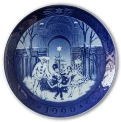 Christmas In Tivoli 1990, Royal Copenhagen Christmas Plate