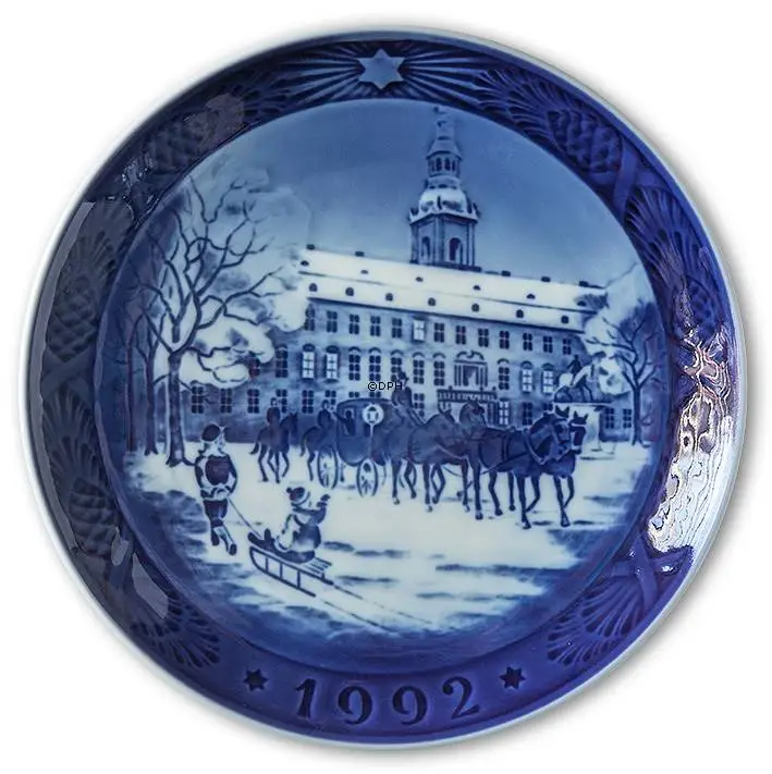 The Royal Coach 1992, Royal Copenhagen Christmas Plate 1 The Royal Coach 1992, Royal Copenhagen Christmas Plate