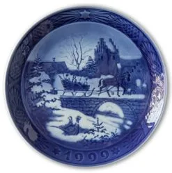 The Sleigh Ride 1999, Royal Copenhagen Christmas Plate