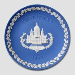 1972 Wedgwood Christmas Plate St. Paul's Cathedral
